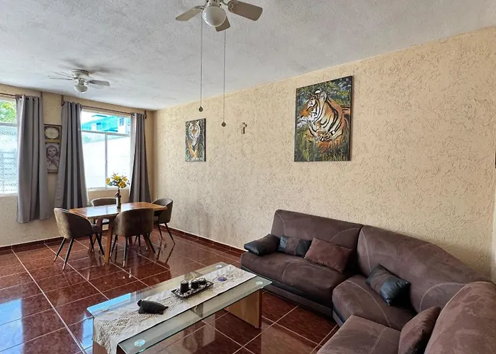 Casa de férias Beautiful, Comfortable Mexican-style House *